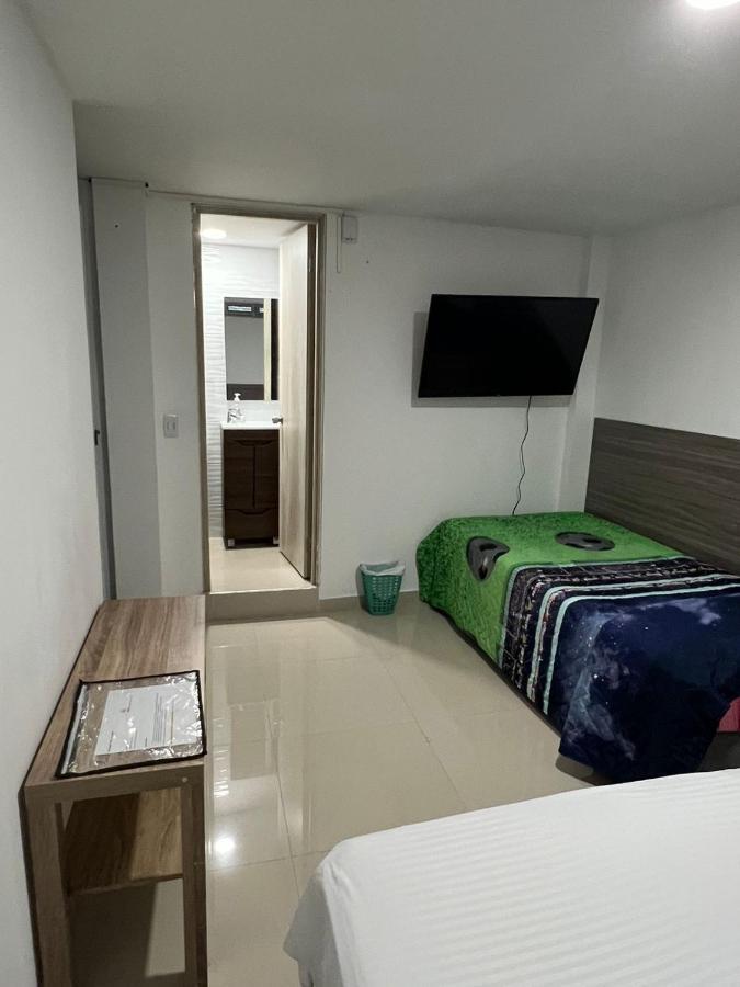 Edificio Niza80 Ibague, Acceso Digital Cerca Parque Deportivo Hotel Bagian luar foto
